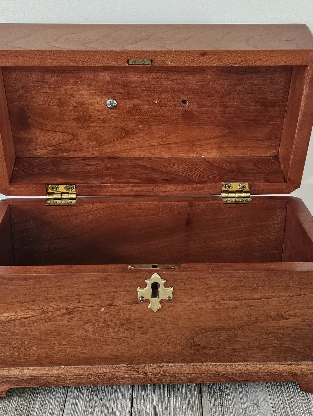 Bartley Collection Chippendale Tea Caddy Wooden Trinket Jewelry Box Storage Ches